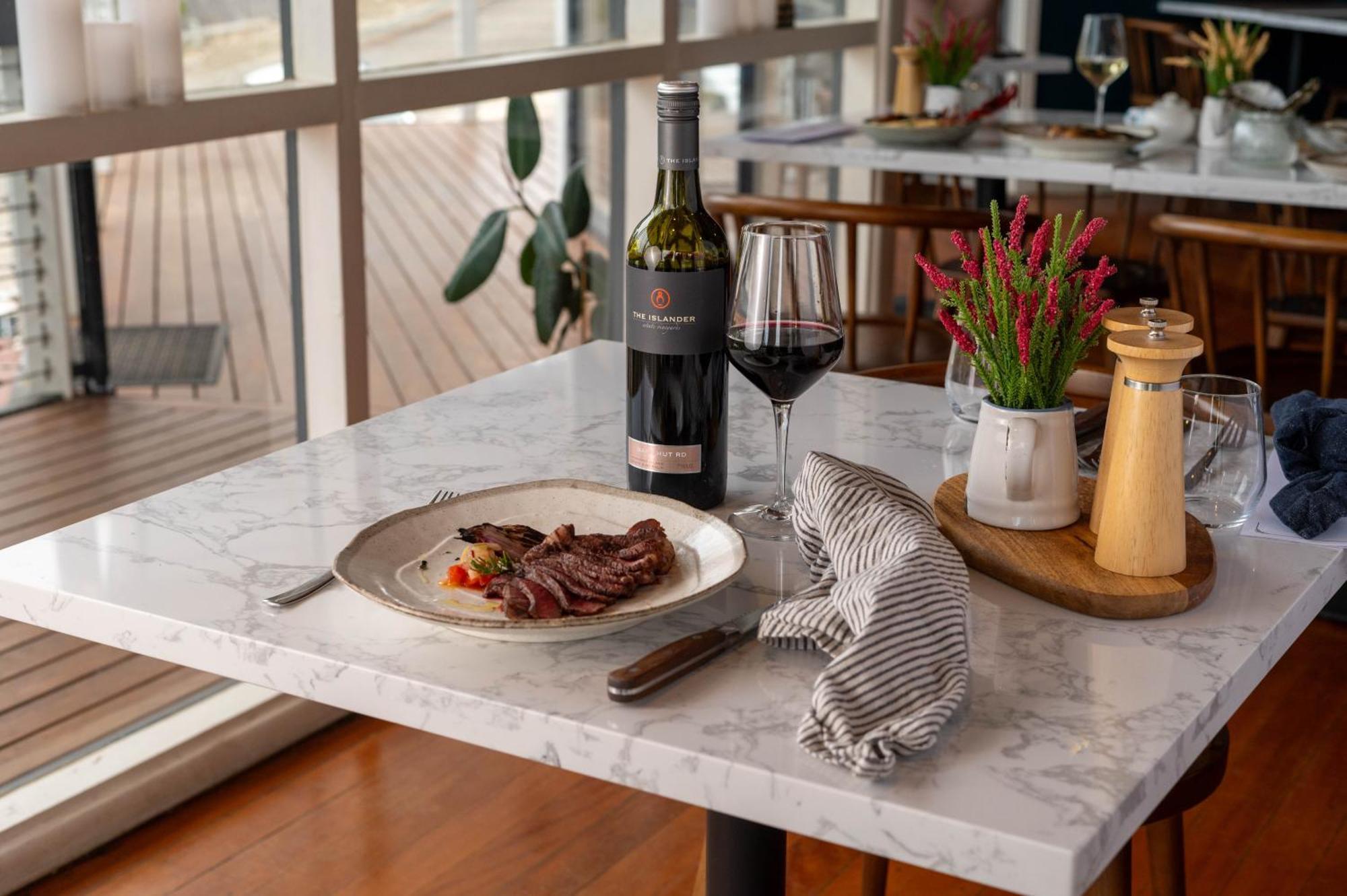 The River Suites, Kangaroo Island American River Exteriör bild